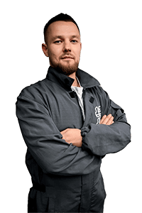 Моисеенков Денис